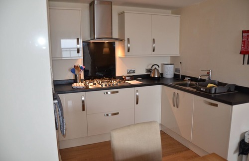 Hele Apartment | Harbour View - A well appointed apartment with great views