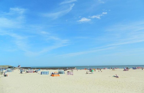 Hopton Apartment | 'Harbour View' on the river by Gorleston's award winning beach - Pet free!