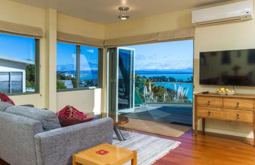 Stepneyville Apartment | Harbour View - One