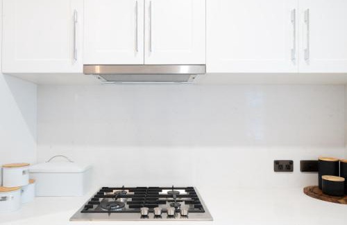 Millers Point House | Harbour View Terrace House In The Heart Of The Rocks