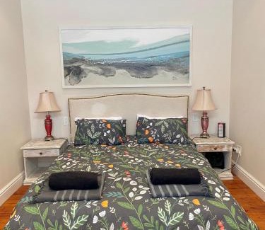 Kalk Bay Apartment | Harbour Views