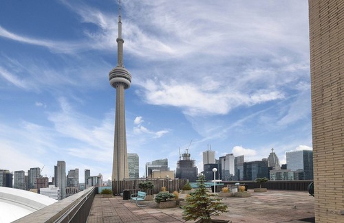 Old Toronto Apartment | Harbourfront Condo 1BR + exquisite view+ free parking