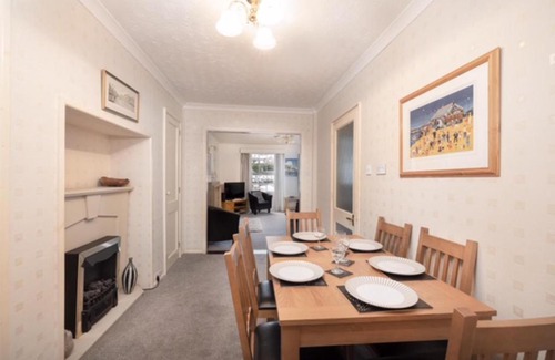 Looe Apartment | Harbourside Apartment in the centre of Looe