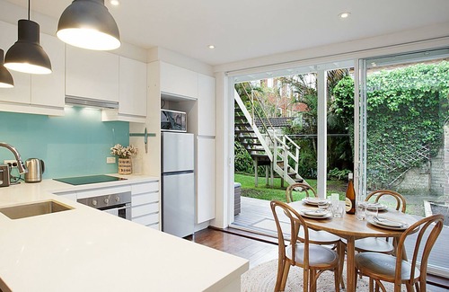 Double Bay Apartment | Harbourside Hideaway Double Bay Isyd