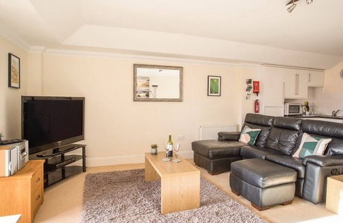 Weymouth Cottage | Harbourside Penthouse