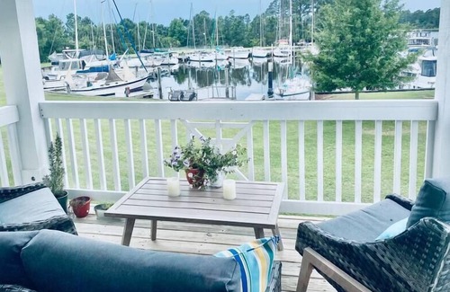 Fairfield Harbour House | Harbourview - Overlooking Marina, Fairfield Harbor New Bern