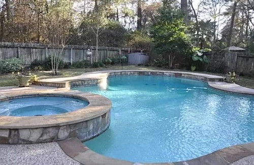 Alden Bridge House | Hard to find single story with fabulous Pool/Spa & Pebbled Patio on oversized.
