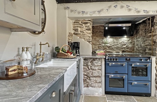 Exton House | Hare and Hounds, Exton