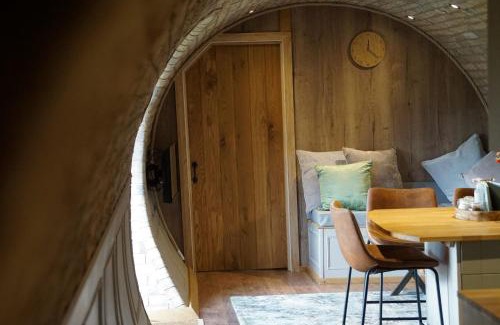 Rhayader House | Hare's View