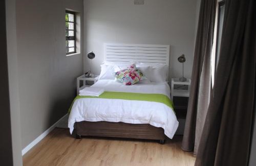 Berea Bed & Breakfast | Harewood Lodge