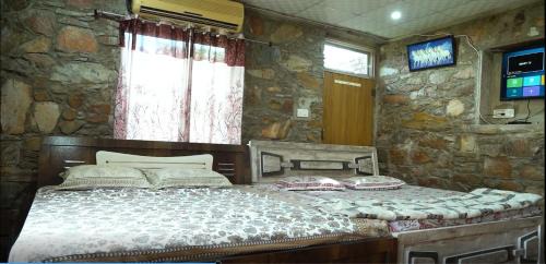 Kukas House | Hari Kamal Guest House And Swimming Pool