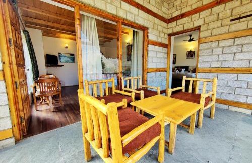 Manali Resort | Harippur Cottages and Resort - Manali
