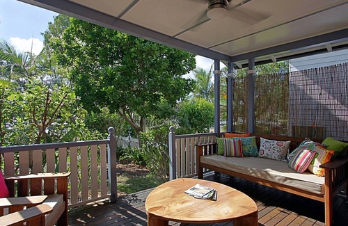 Byron Bay Cottage | Harkaway - charming cottage in central Byron Bay