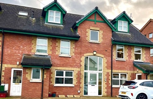 Belfast Apartment | Harland View Apartment