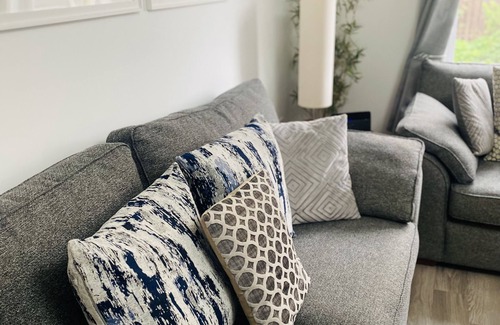 Padstow House | Harlyn Bay Cottage, Padstow, North Cornwall. 2 min walk to Harlyn Beach & Pub