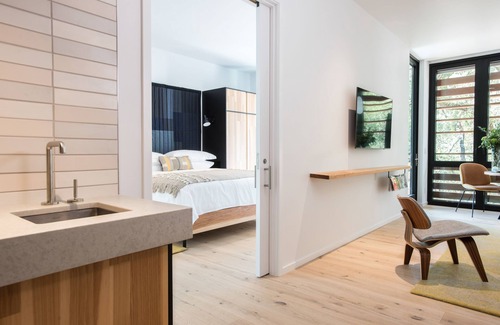 Healdsburg Hotel | Harmon Guest House