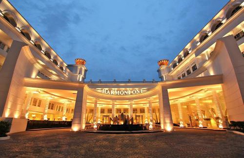 Batam Hotel | Harmoni One Convention Hotel and Service Apartments