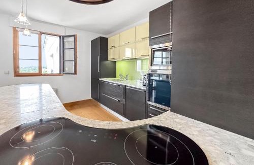 Le Plessis-Robinson Apartment | Harmonie au Plessis-Robinson