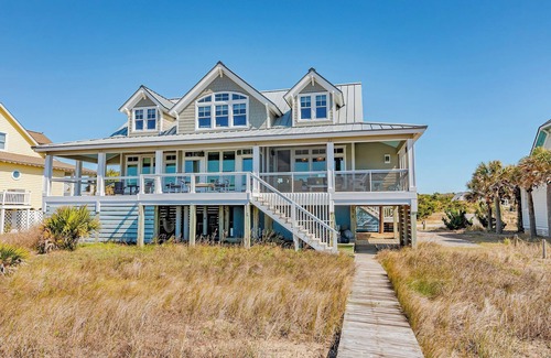 South Beach House | Harmony Cottage is a 4 BR/4.5 BA Oceanfront Retreat!
