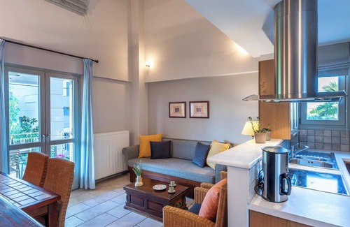 Longos Apartment | Harmony Hotel Apartments - Maisonette DANAE (78 m²) for 4-8 persons