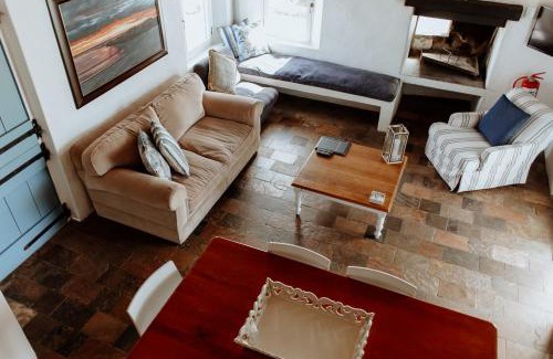 Paternoster Apartment | Harmony House