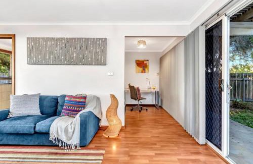 Port Willunga House | 'Harmony Lodge' A Cheerful Beachside Refresh