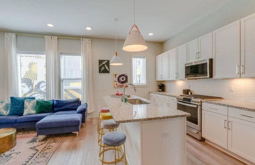 Talbot's Corner House | Harmony of Nashville – Dual Townhomes – 14 Beds