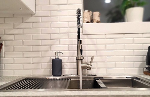 Winnipeg Apartment | Harmony-Peg: A Cozy Urban Escape