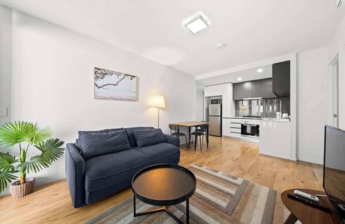 South Brisbane Apartment | Harmony Residences - Central SouthBrisbane 2BR Apt