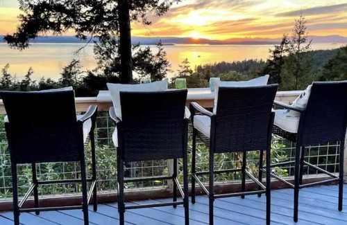 Friday Harbor House | Haro Sunset House