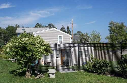 Mid-Coast and Islands Cottage | HARPSWELL MAINE - The Cottage @ AshPoint
