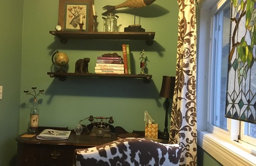Harrison House | Harrison lake house walking distance to town, pets okay