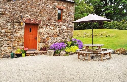Maulds Meaburn House | Harrys Barn detached character property