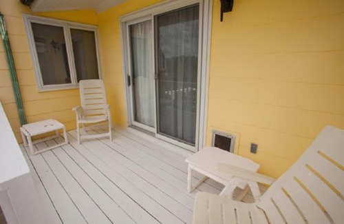 Northeast Virginia Beach House | Harshaw Beach House - North End Oceanfront