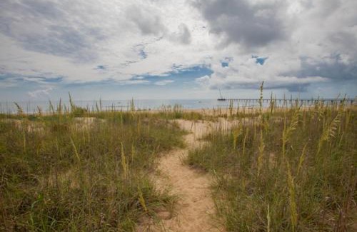 Northeast Virginia Beach House | Harshaw Beach House - North End Oceanfront