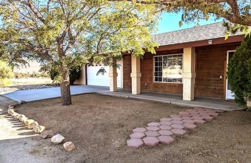 Pioneertown House | Hart Rock Ranch