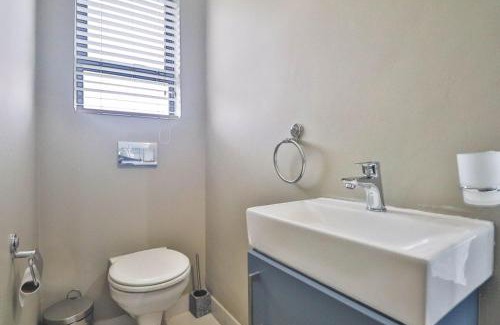 Hartbeespoort Apartment | Hartbeespoort Dam Getaway Home