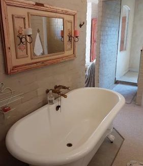 Oudtshoorn House | Hartland Country House Luxury Double Rooms