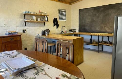 Oudtshoorn Apartment | Hartland Garden Loft