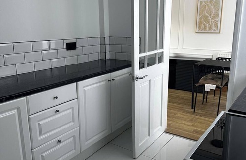 Hartlepool House | Hartlepool - House - Sleeps 5 - Parking