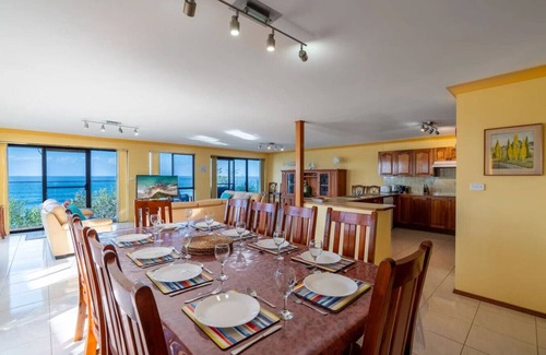 Manyana House | Hasta Manyana ocean front villa