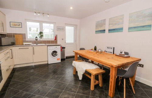 Trearddur Bay Cottage | Haul a Gwynt