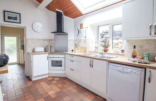 Bangor Cottage | HAULFRYN, family friendly, character holiday cottage in Bethesda
