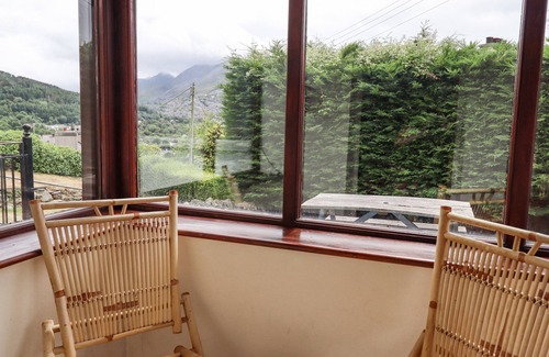 Bangor Cottage | HAULFRYN, family friendly, character holiday cottage in Bethesda
