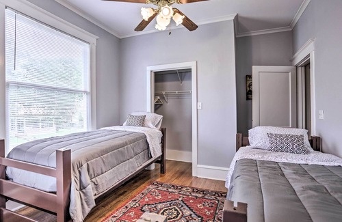 Fairfield Historic District House | Haunted Shreveport Home ~ 3 Mi to Downtown Fun!