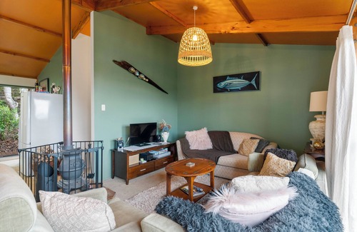 Pukawa House | Hauraki Haven - Lake Taupo Holiday Home