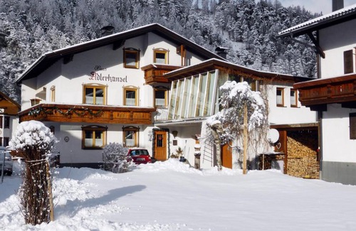 Scharnitz House | Haus Adlerkanzel