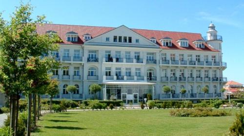 Kuehlungsborn Apartment | Haus am Park - Wohnung 24