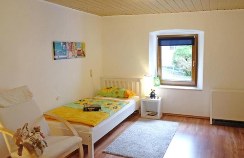 Veldenz House | Haus Anna