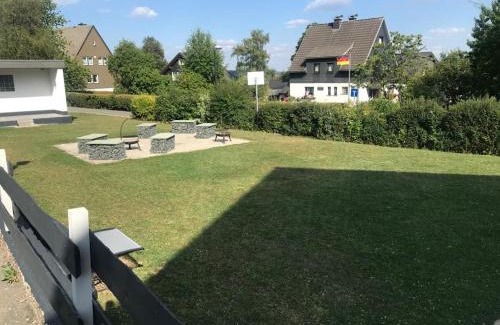 Langewiese House | Haus Astenblick in Winterberg Ferienwohnungen mit Gastraum Wanderveranstaltungen und Familienfeiern